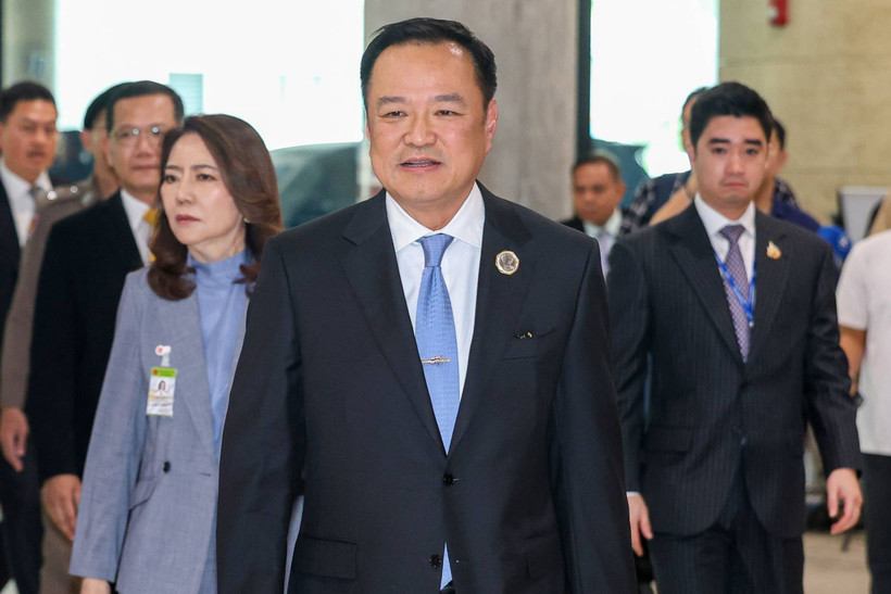 Thailand's new PM takes office
