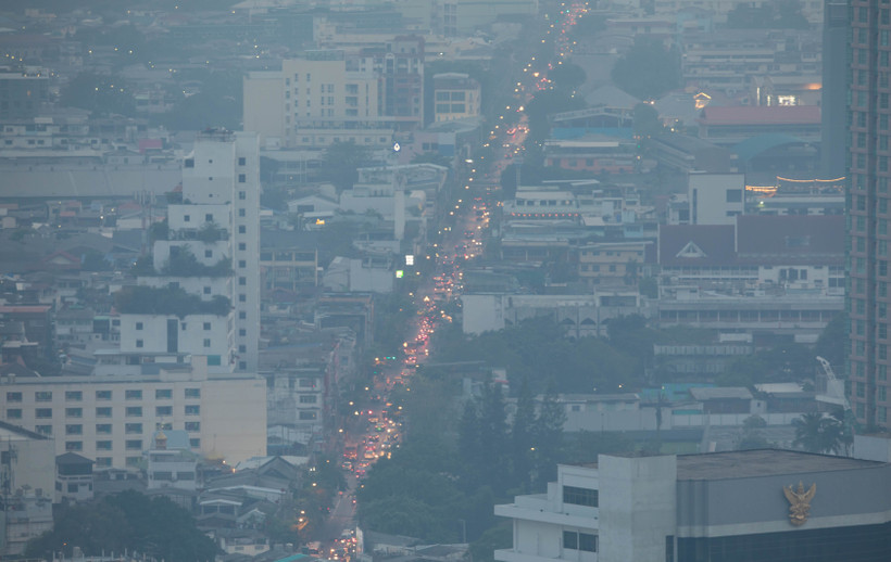 Thailand declares pollution control zones