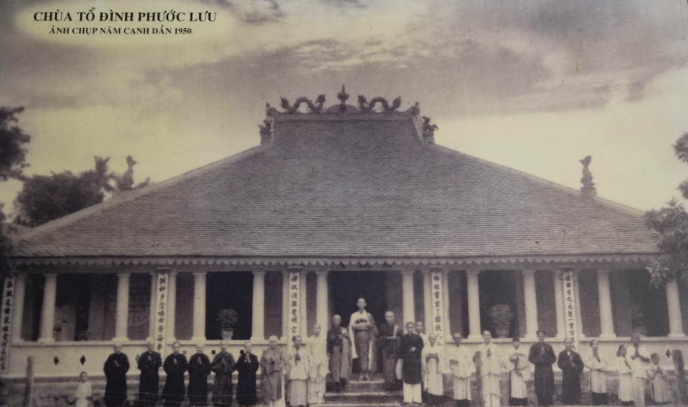 Trăm năm chùa cổ