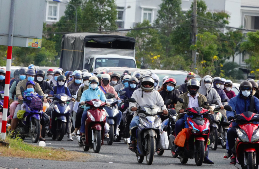 Tay Ninh regularly monitor water and air quality