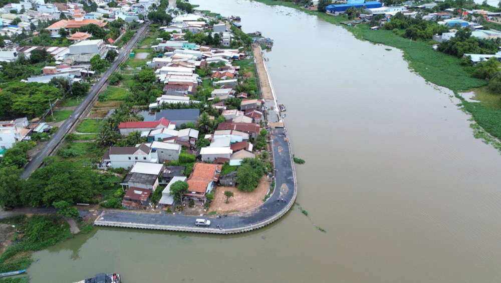 Tay Ninh regularly monitor water and air quality