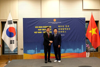 Tay Ninh provincial leaders attend the Vietnam–Republic of Korea economic cooperation promotion conference