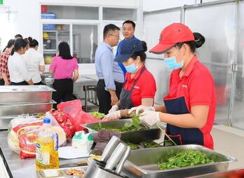 Bảo vệ sức khỏe người lao động - Trách nhiệm và hành động