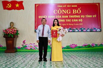 Phó Giám đốc Sở Văn hóa, Thể thao và Du lịch Trần Thị Huy Hoàng giữ chức vụ Bí thư Đảng ủy xã Truông Mít