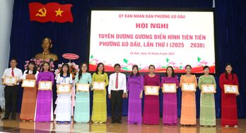 Phường Gò Dầu tuyên dương điển hình tiên tiến giai đoạn 2020-2025
