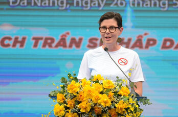 WHO: Nhiều lợi ích về sức khỏe từ cải cách thuế thuốc lá của Việt Nam