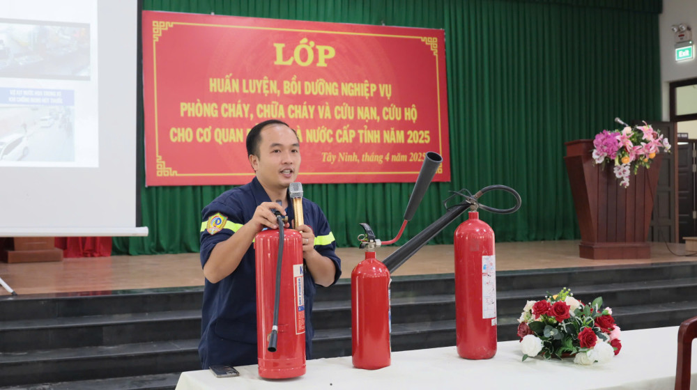 Tổ chức các hoạt động hưởng ứng 'Ngày toàn dân phòng cháy, chữa cháy,  cứu nạn, cứu hộ'