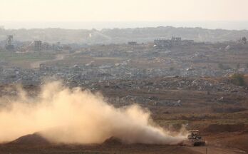 Israel đánh chặn tên lửa do Houthi phóng từ Yemen