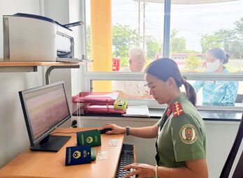 Thủ tục làm hộ chiếu trực tuyến cho trẻ em dưới 14 tuổi trên Cổng Dịch vụ công và những điều cần lưu ý