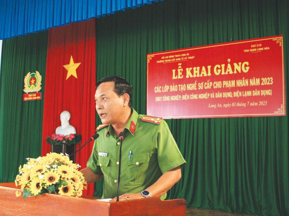 Sáng tạo trong giáo dục, cảm hóa, vững vàng trong quản lý giam giữ