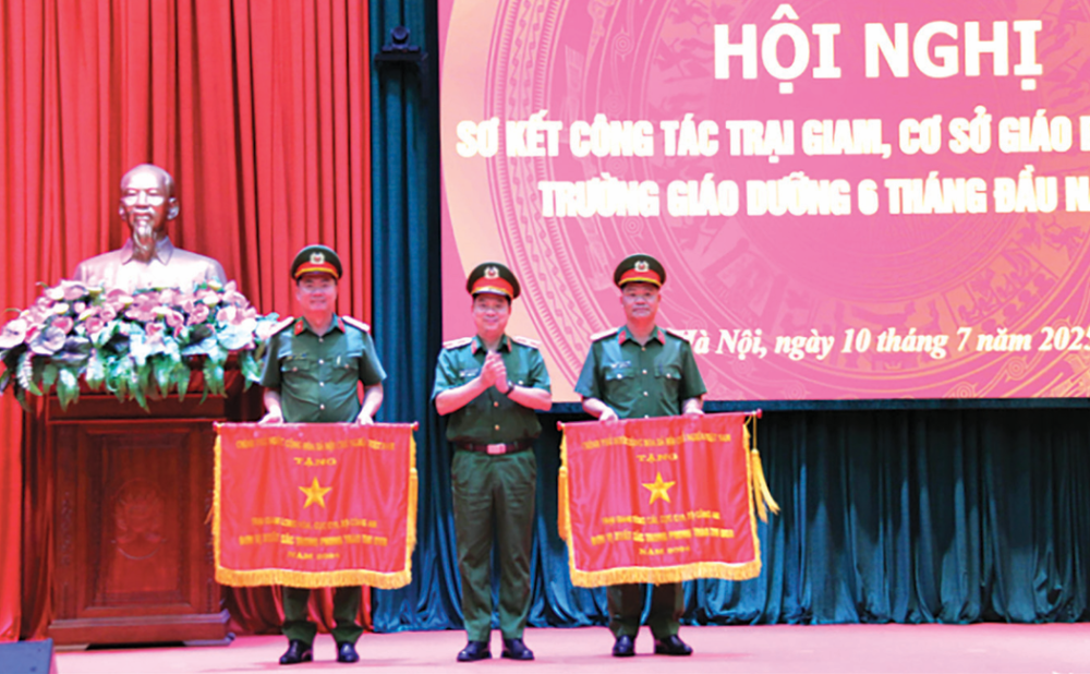 Xây dựng lực lượng Cảnh sát thi hành án hình sự trong sạch, vững mạnh, chính quy, tinh nhuệ, hiện đại