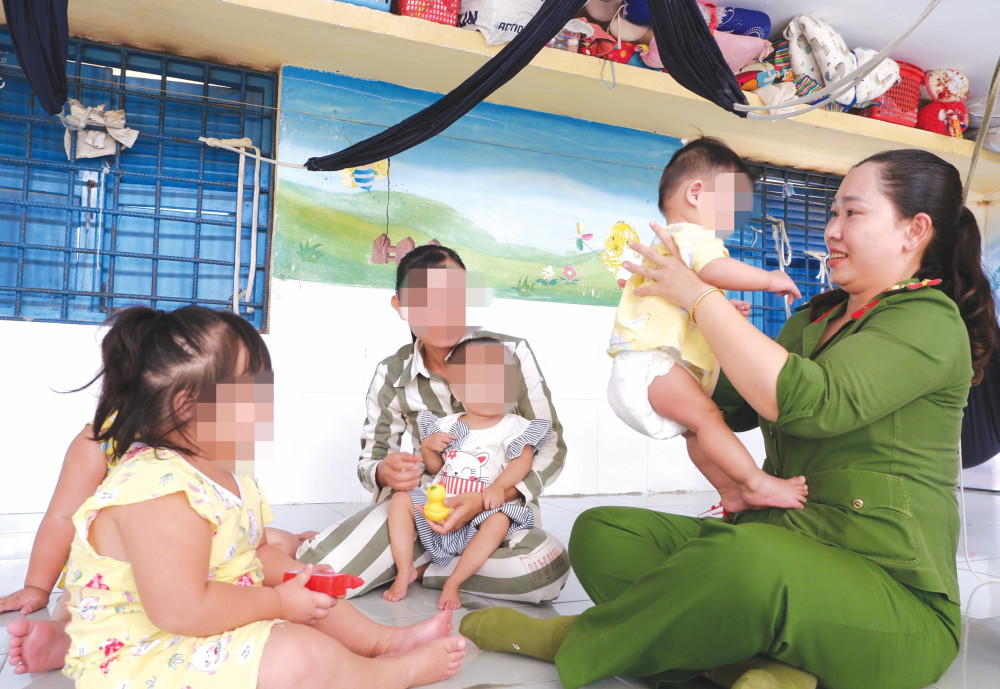 Chuyện về cán bộ quản giáo