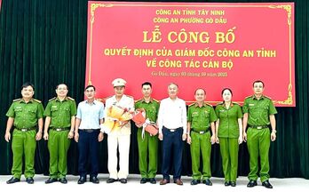 Công bố quyết định điều động Phó Trưởng Công an xã Phước Thạnh và phường Gò Dầu