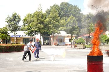 Tuyên truyền và huấn luyện nghiệp vụ phòng cháy, chữa cháy tại xã Tân Biên