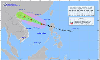 Bão số 11, giật cấp 14, cách đặc khu Hoàng Sa 390km