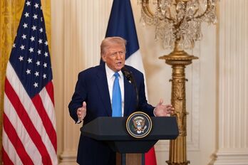 Tổng thống Mỹ Trump tập trung cắt giảm các dự án ưu tiên của đảng Dân chủ