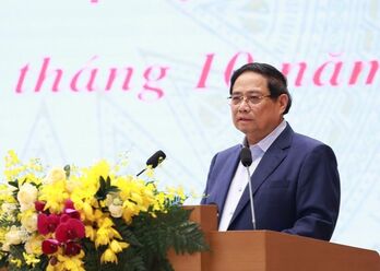 Thủ tướng phát động thi đua chào mừng Đại hội XIV của Đảng và bầu cử Quốc hội