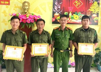 Những người giữ bình yên ở cơ sở