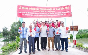 Xây dựng nông thôn mới từ nghị quyết đến thực tiễn Xây dựng nông thôn mới từ nghị quyết đến thực tiễn
