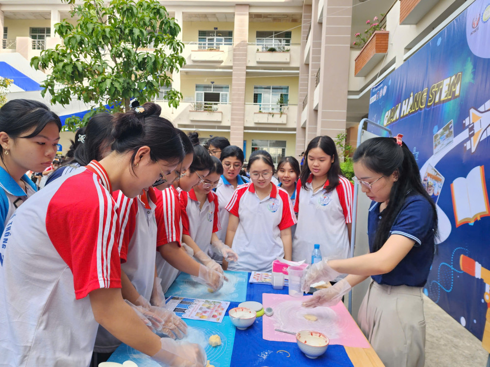 Trường đạt chuẩn quốc gia góp phần nâng cao chất lượng giáo dục