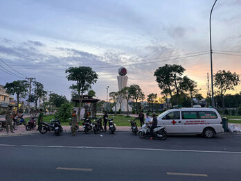 Người đàn ông trung niên tử vong tại công viên