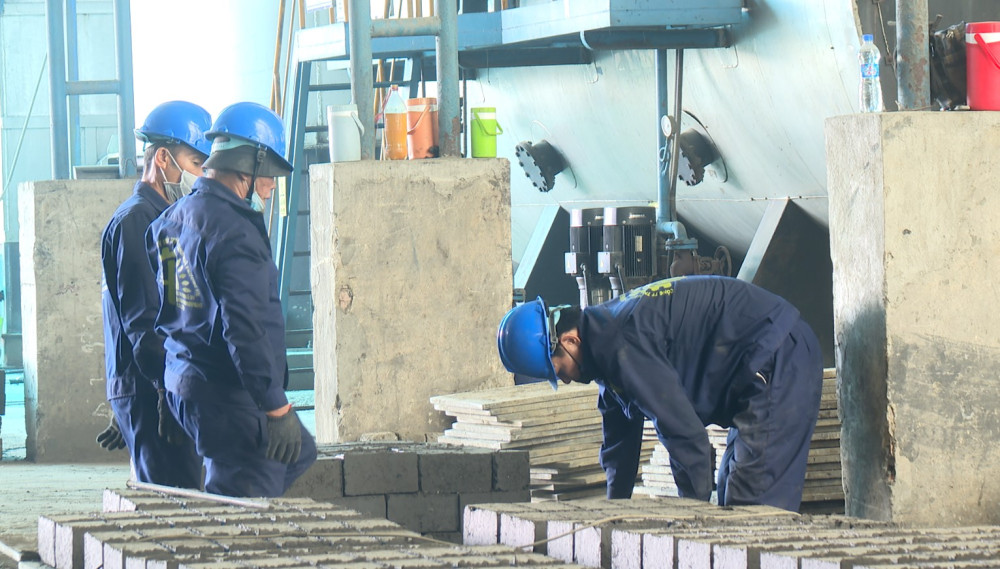Thu gom, xử lý rác thải: Nhiều chuyển biến tích cực