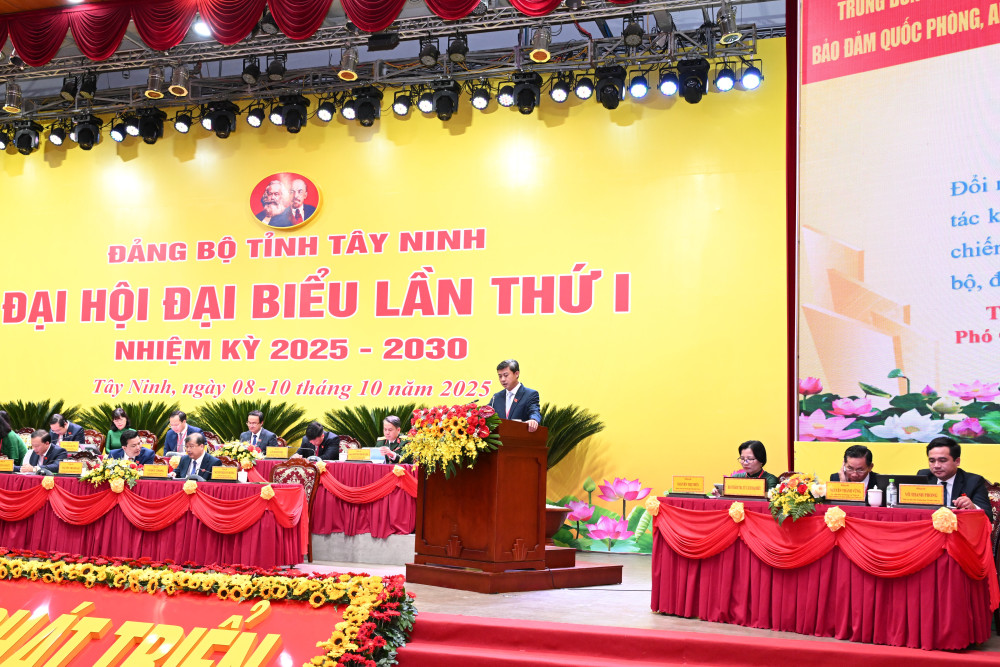 Đổi mới công tác kiểm tra, giám sát nâng cao năng lực, sức chiến đấu của tổ chức Đảng và đội ngũ đảng viên (*)