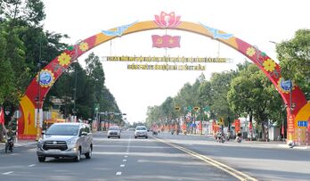 Phường Tân Ninh: Rực rỡ cờ hoa trong ngày khai mạc Đại hội đại biểu Đảng bộ tỉnh Tây Ninh