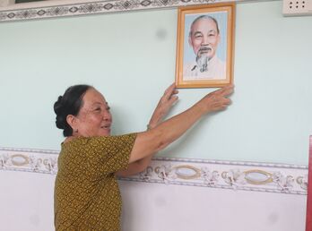 Theo dấu chân Người để xây dựng quê hương giàu đẹp, nghĩa tình