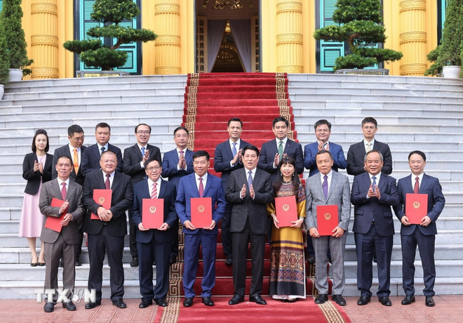 Chủ tịch nước: Các Đại sứ phải làm tốt công tác bảo hộ công dân Việt Nam