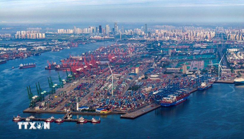 Trung Quốc tuyên bố đáp trả, áp thuế cảng đặc biệt với tàu Mỹ