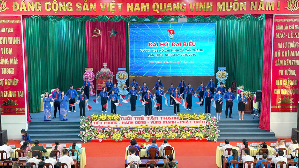 Anh Võ Tiền Phong giữ chức Bí thư Đoàn TNCS Hồ Chí Minh xã Tân Thạnh lần thứ I, nhiệm kỳ 2025-2030