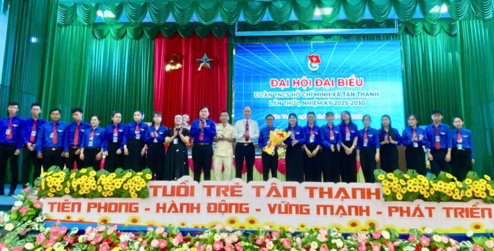 Anh Võ Tiền Phong giữ chức Bí thư Đoàn TNCS Hồ Chí Minh xã Tân Thạnh lần thứ I, nhiệm kỳ 2025-2030