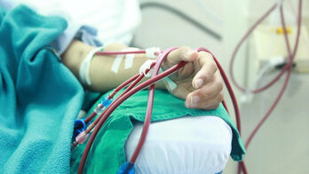 Nguy cơ suy thận trẻ hóa: Thói quen xấu bạn cần tránh