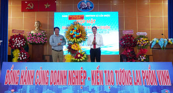 Xã Cần Giuộc tổ chức họp mặt doanh nghiệp nhân Ngày Doanh nhân Việt Nam