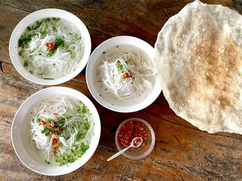 Vị quê trong từng sợi bún