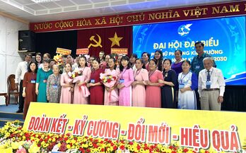 Bà Nguyễn Hoàng Minh Hiếu giữ chức Chủ tịch Hội Liên hiệp Phụ nữ phường Kiến Tường