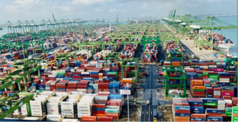 Singapore’s economy grows faster than expected