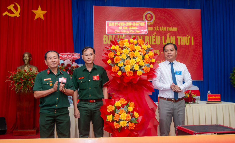 Ông Thái Minh Nhựt giữ chức Chủ tịch Hội Cựu chiến binh xã Tân Thành