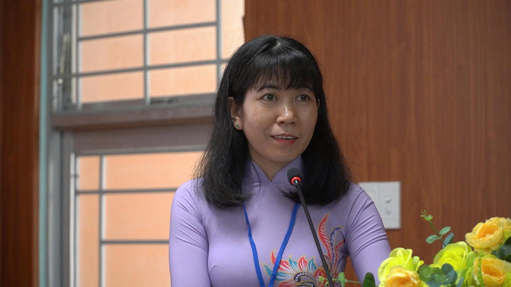 Bà Nguyễn Thị Xuyên giữ chức Chủ tịch Hội Liên hiệp Phụ nữ xã Nhơn Ninh