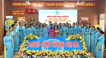 Bà Nguyễn Thị Xuyên giữ chức Chủ tịch Hội Liên hiệp Phụ nữ xã Nhơn Ninh