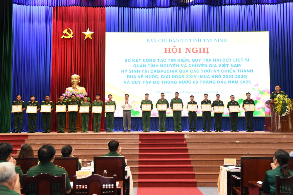 Tây Ninh: Sơ kết công tác tìm kiếm, quy tập hài cốt liệt sĩ quân tình nguyện và chuyên gia Việt Nam hy sinh tại Campuchia