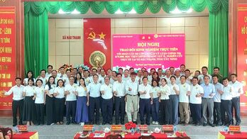 Xã Hậu Thạnh: Tiếp và làm việc với Đoàn cán bộ lớp Cao cấp Lý luận chính trị K75.B08