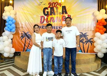 Những 'đóa hoa' hai giỏi