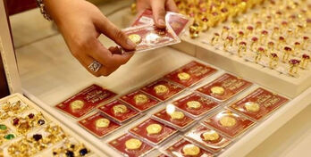 Vietnam weighs establishment of gold exchange to ensure market stability