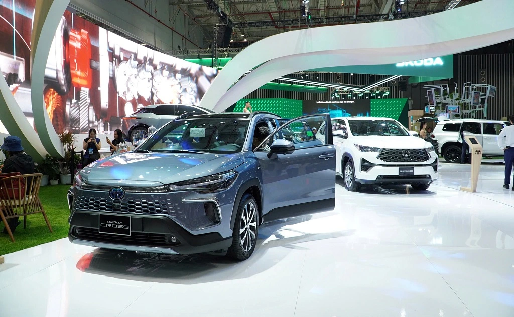 Vì sao Toyota 'rục rịch' lắp ráp xe hybrid tại Việt Nam?