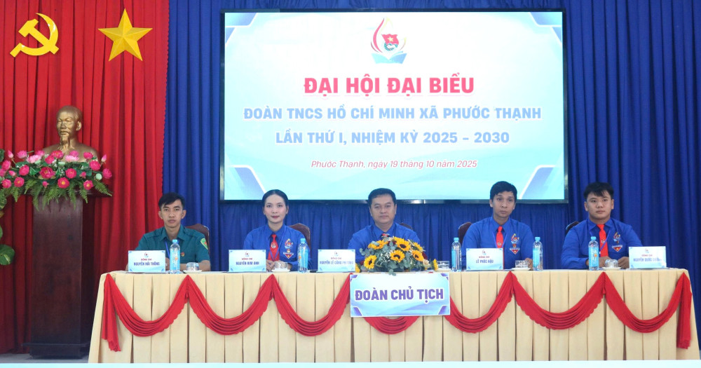Anh Nguyễn Lê Công Phương giữ chức Bí thư Đoàn TNCS Hồ Chí Minh xã Phước Thạnh