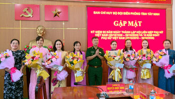 Bộ đội Biên phòng Tây Ninh họp mặt kỷ niệm 95 ngày thành lập Hội Liên hiệp Phụ nữ Việt Nam