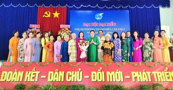 Bà Đinh Thị Loan Phương giữ chức Chủ tịch Hội Liên hiệp Phụ nữ phường Thanh Điền