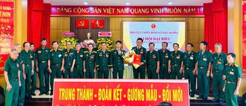 Ông Nguyễn Mạnh Tuấn giữ chức Chủ tịch Hội Cựu chiến binh xã Hậu Nghĩa